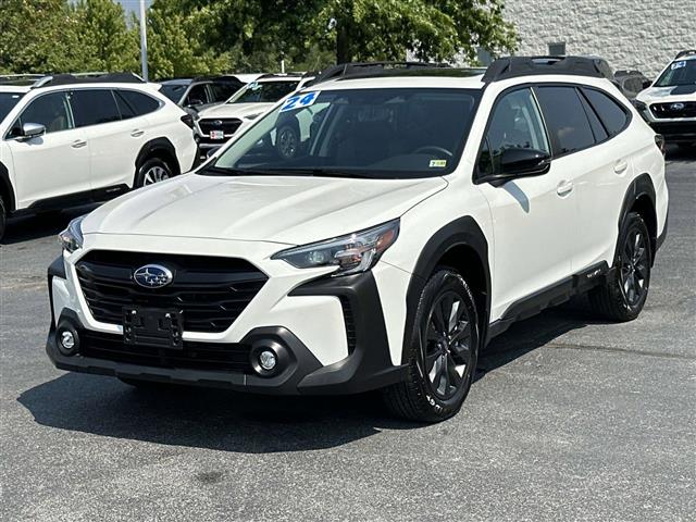 $41617 : PRE-OWNED 2024 SUBARU OUTBACK image 5