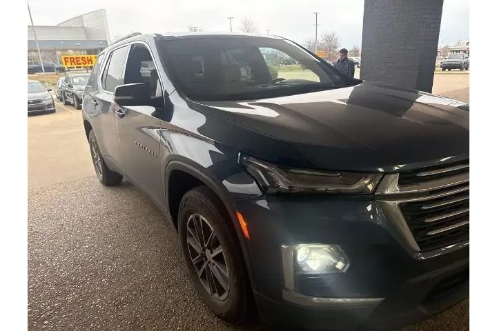 $26171 : Chevrolet Traverse 2023 LT C image 6