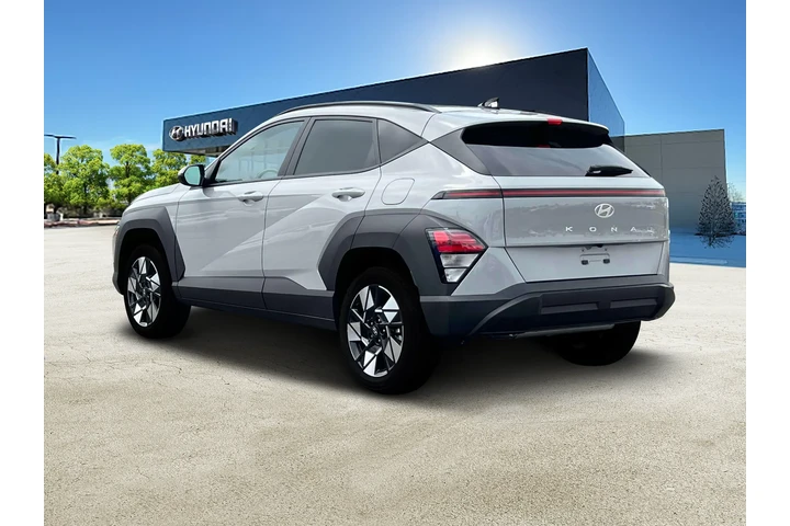 $21499 : Hyundai KONA 2024 SEL 4dr Cr image 5