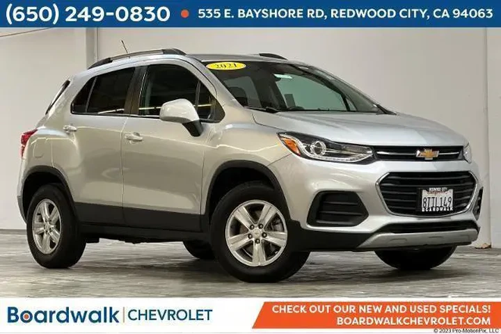 $11771 : Chevrolet Trax 2021 AWD LT 4 image 1