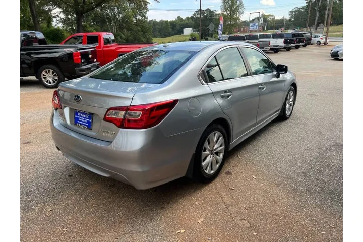 $8999 : 2015 Legacy 2.5i Premium image 5