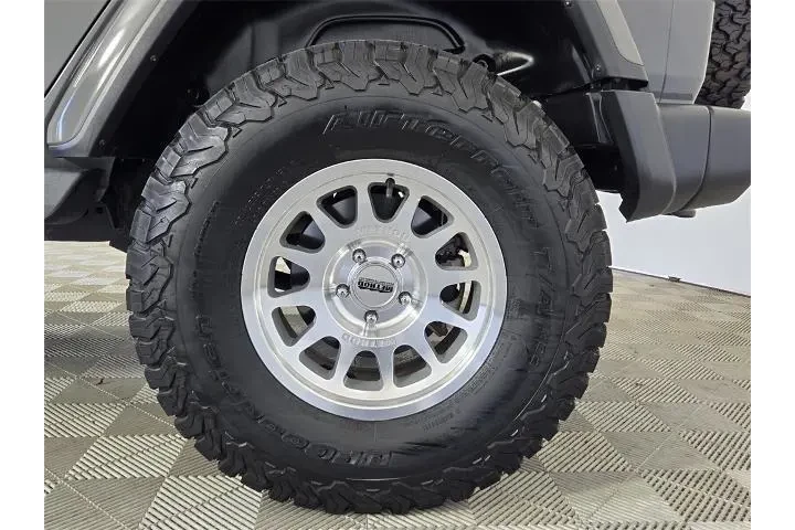 $29998 : Jeep Wrangler Unlimited 2019 image 5