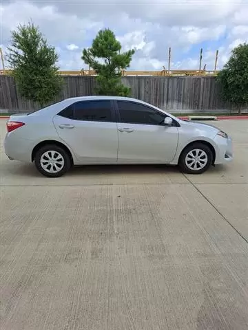 $9500 : 2017 Toyota Corolla L image 4