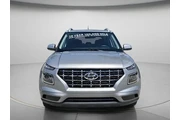 $20544 : Hyundai VENUE 2025 SEL 4dr C thumbnail