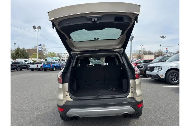 $11995 : Ford Escape 2017 AWD SE 4dr image 3