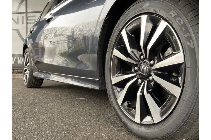 Honda Civic 2022 EX 4dr Seda image 9