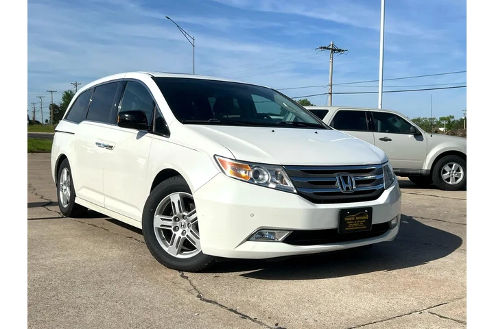$7999 : 2013 Odyssey Touring image 6