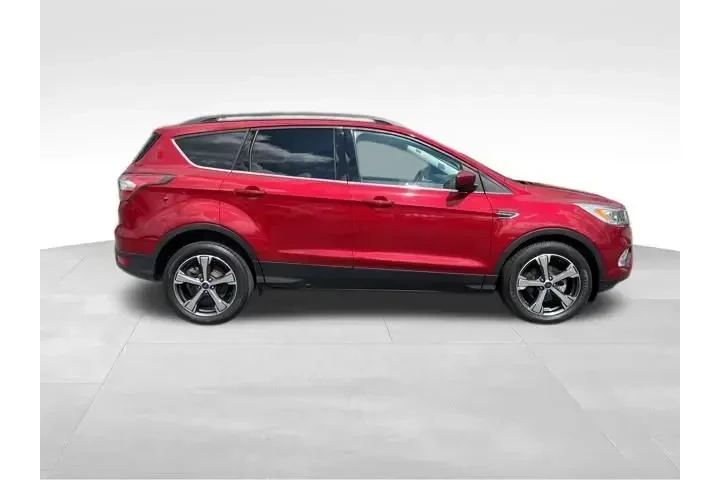 $7133 : Ford Escape 2017 SE 4dr SUV image 8