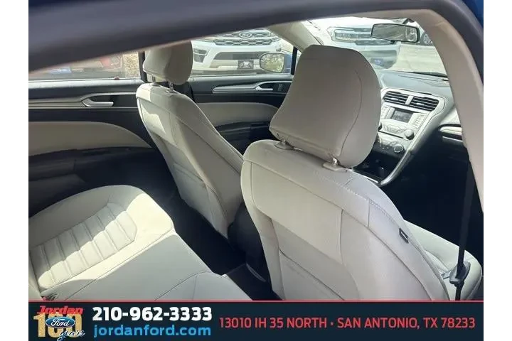 $16746 : Ford Fusion Hybrid 2018 S 4d image 9