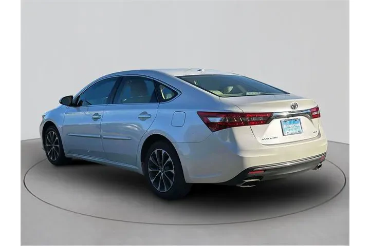 $16912 : Toyota Avalon 2016 XLE 4dr S image 5