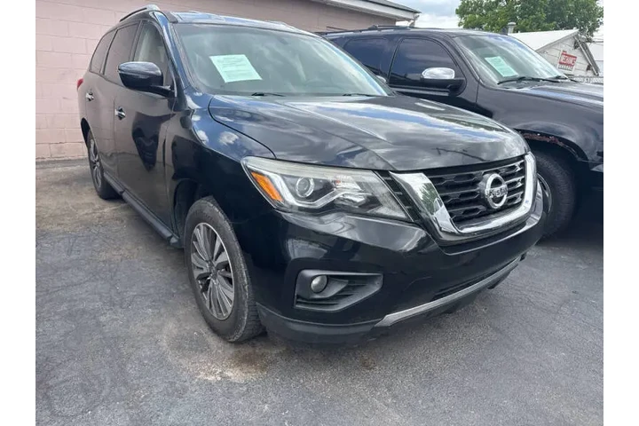 $6995 : 2017 Pathfinder S image 2
