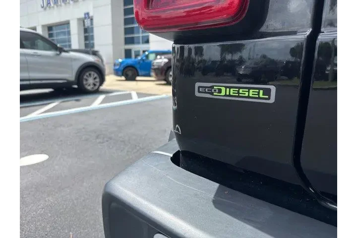 $32899 : Jeep Wrangler Unlimited 2020 image 5