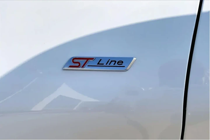 $39754 : Ford Explorer 2025 AWD ST-Li image 10