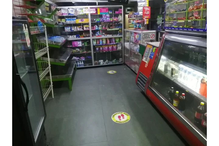 VENTA DE MINIMERCADO image 1