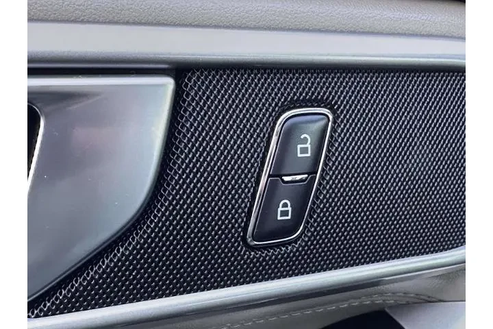 $36990 : Ford Explorer 2024 AWD XLT 4 image 8