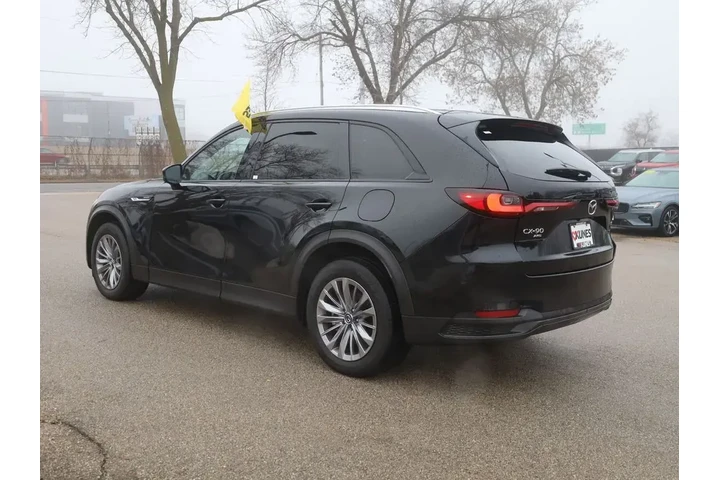 $29977 : Mazda CX-90 Plug-in Hybrid 2 image 7