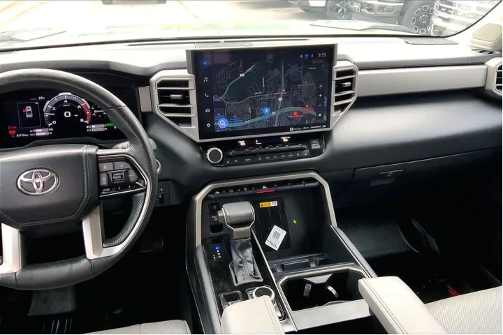 $39790 : Toyota Tundra 2023 4x4 Limit image 6