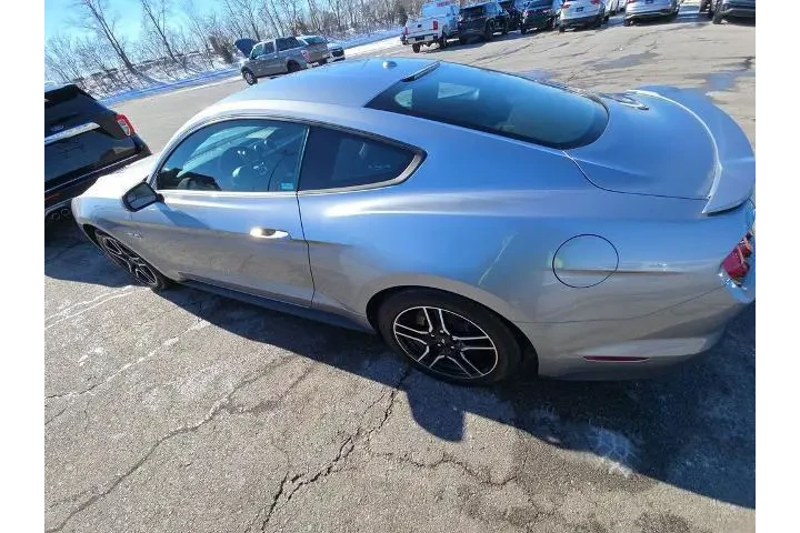 $25999 : Ford Mustang 2020 GT 2dr Fas image 6