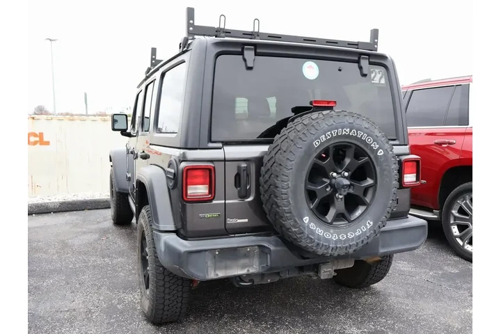 $27538 : Jeep Wrangler Unlimited 2021 image 5