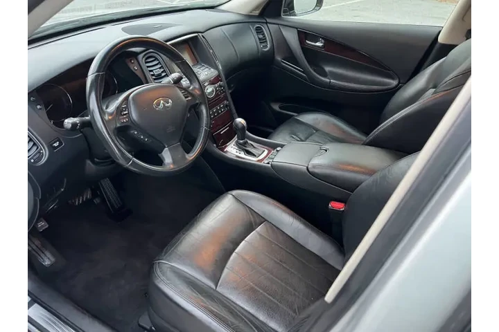 $9900 : 2016 QX50 image 9