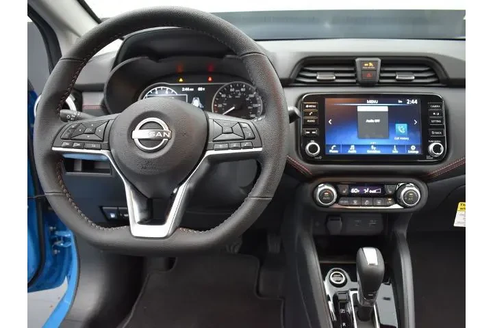 $18991 : Nissan Versa 2025 SR 4dr Sed image 9