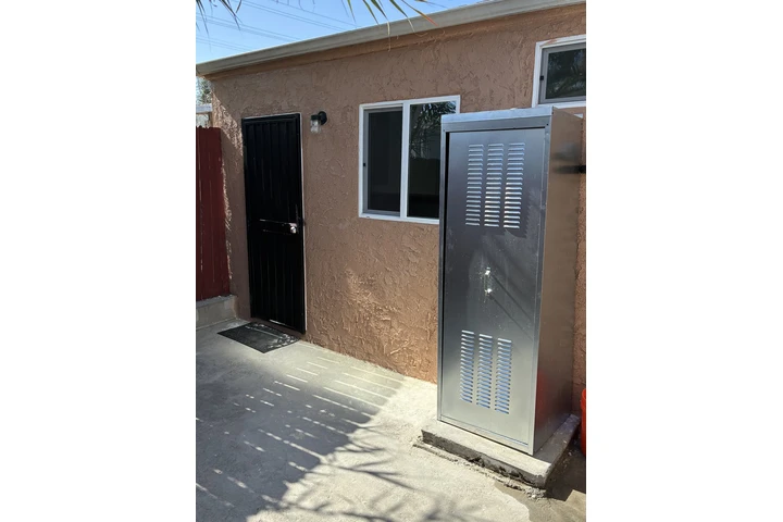$1000 : Studio en casa privada. image 6