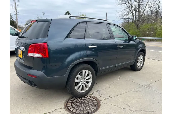 $5995 : 2011 Sorento LX image 6