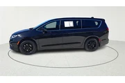 $38420 : Chrysler Pacifica 2026 Selec thumbnail
