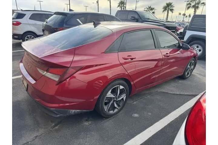 $17513 : Hyundai ELANTRA 2023 SEL 4dr image 3