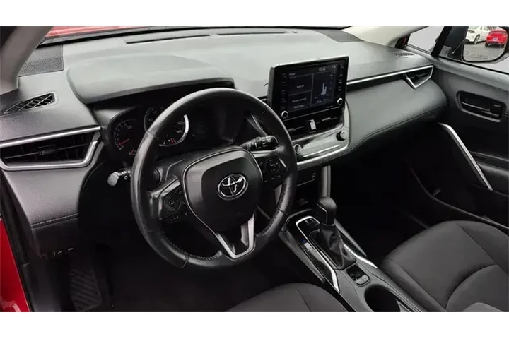 $21368 : Toyota Corolla Cross 2022 LE image 9