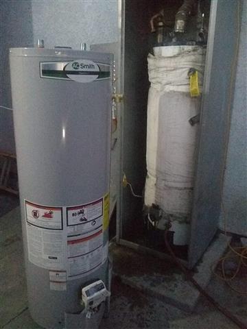 BOILER/WATER HEATER/PLOMERIA image 1