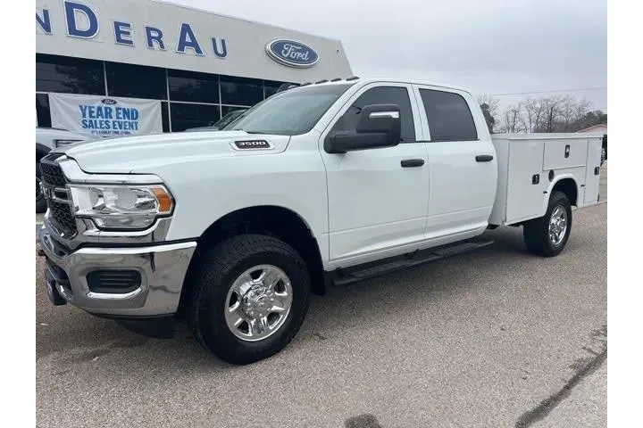 $39995 : Ram 3500 2023 4x4 Tradesman image 2