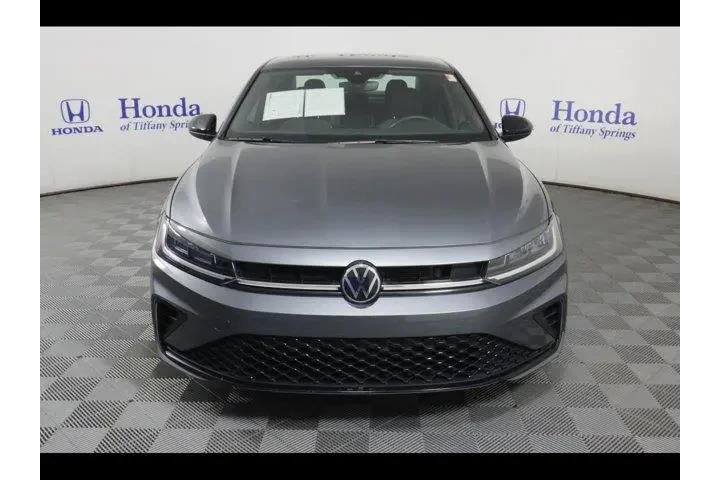 $21875 : Volkswagen Jetta 2025 Sport image 2