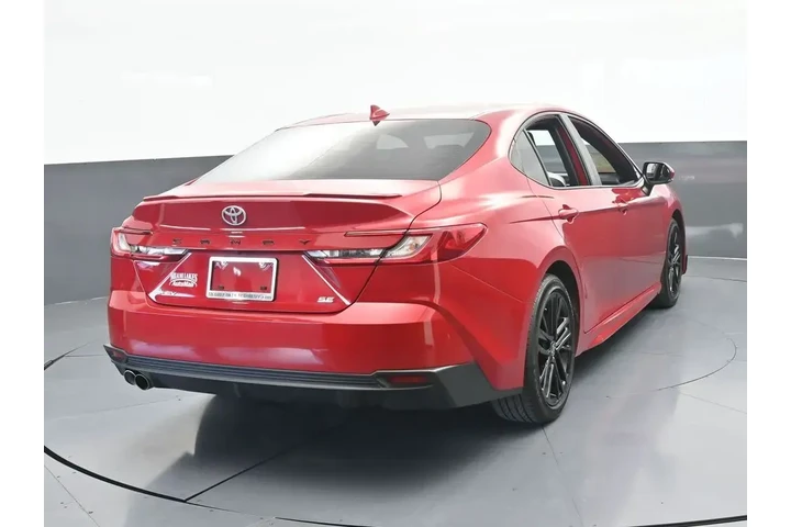 $23991 : Toyota Camry 2025 SE 4dr Sed image 5