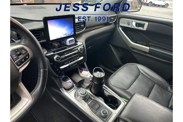 $23495 : Ford Explorer 2021 AWD Limit image 9