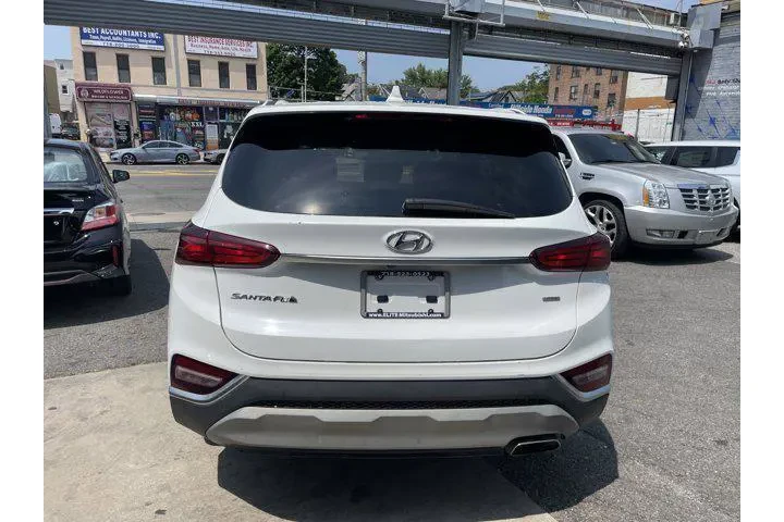 Hyundai SANTA FE 2020 AWD SE image 4