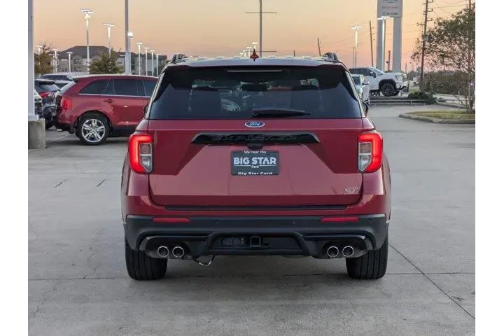 $27491 : Ford Explorer 2020 AWD ST 4d image 4