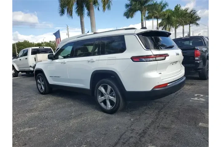 $22990 : Jeep Grand Cherokee L 2021 4 image 4