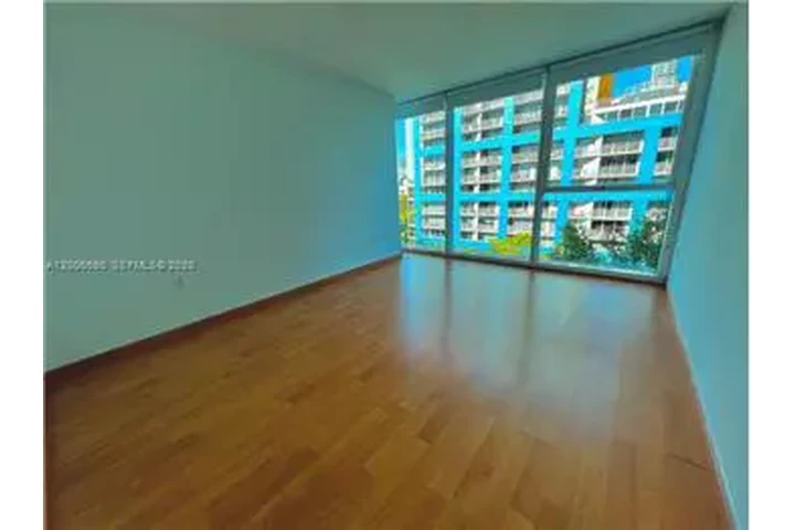 $4500 : Rental property with 2 bedro image 6