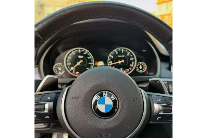 2016 BMW X52016 BMW X5 image 8