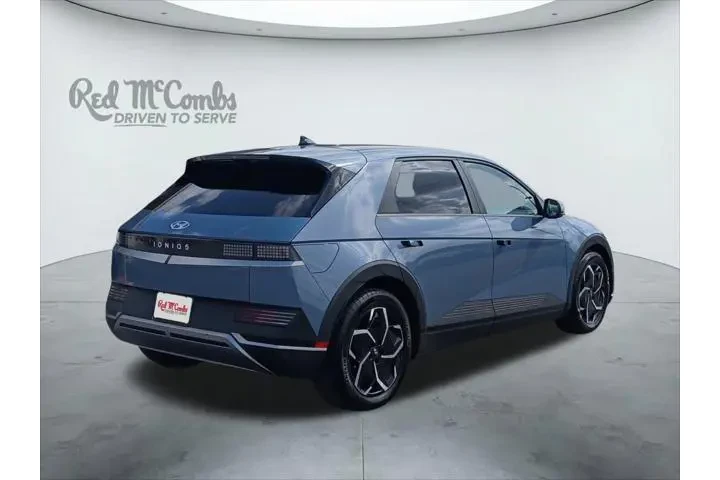 $23716 : Hyundai IONIQ 5 2024 SE 4dr image 5
