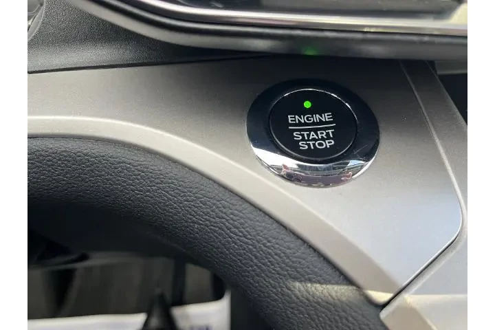 $29988 : Ford Explorer 2021 AWD XLT 4 image 9