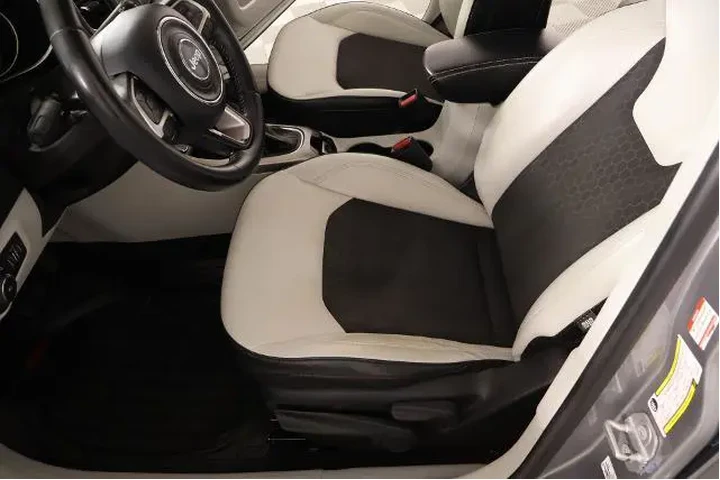 $12781 : Jeep Compass 2018 Latitude 4 image 10