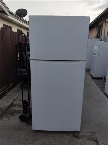 Refrigerador $170 image 6