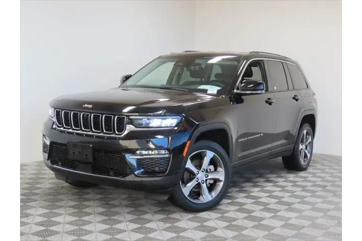 $28103 : Jeep Grand Cherokee 2023 4x2 image 1