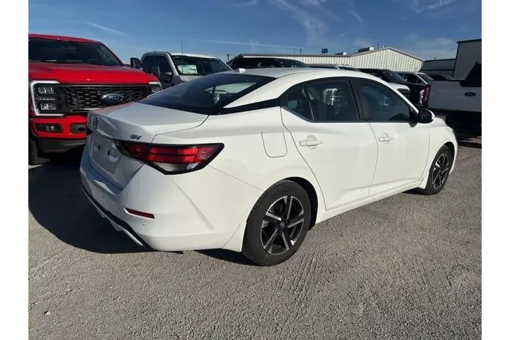 $18000 : Nissan Sentra 2024 SV 4dr Se image 7
