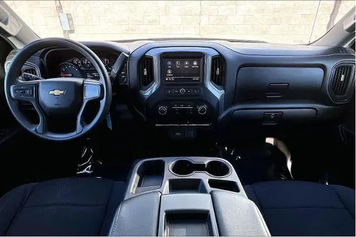 $28990 : Chevrolet Silverado 1500 202 image 10