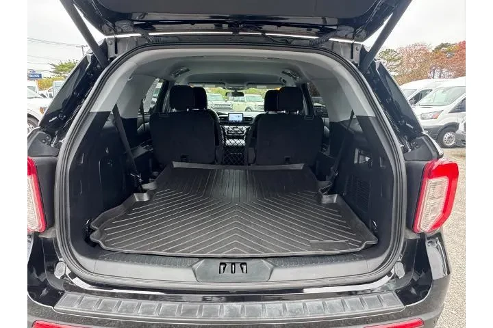 $30900 : Ford Explorer 2022 AWD XLT 4 image 7
