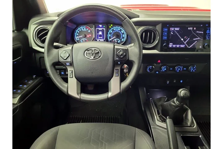 $36998 : Toyota Tacoma 2019 4x4 TRD S image 10