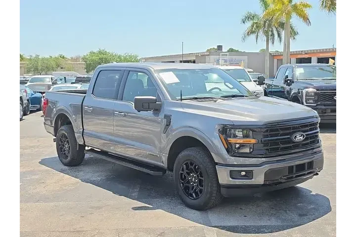 $39990 : Ford F-150 2024 4x4 XLT 4dr image 2